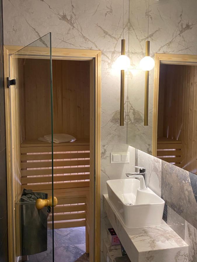 Family&Business Sauna Tężnia Apartments No16 Leśny nad Zalewem z Balkonem i Parkingiem oraz możliwością wyżywienia - Exclusive New! Kielce Zewnętrze zdjęcie