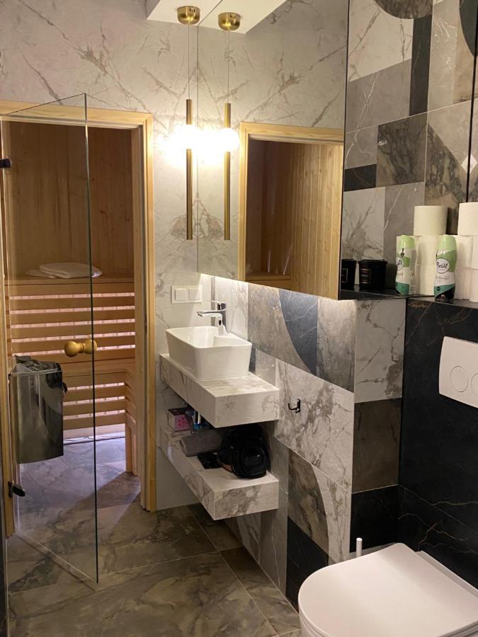 Family&Business Sauna Tężnia Apartments No16 Leśny nad Zalewem z Balkonem i Parkingiem oraz możliwością wyżywienia - Exclusive New! Kielce Zewnętrze zdjęcie