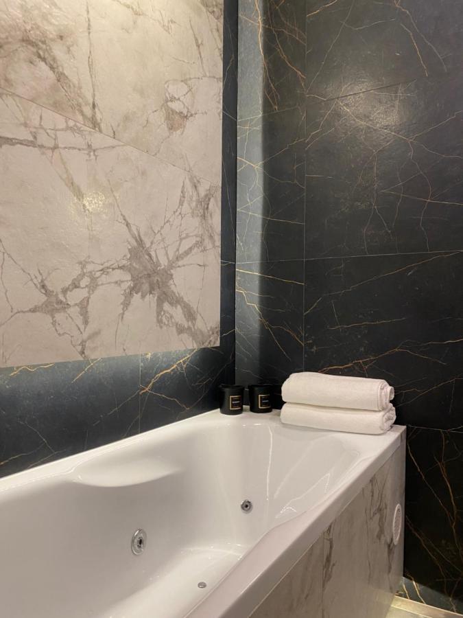 Family&Business Sauna Tężnia Apartments No16 Leśny nad Zalewem z Balkonem i Parkingiem oraz możliwością wyżywienia - Exclusive New! Kielce Zewnętrze zdjęcie